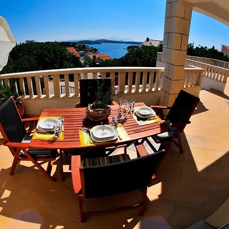 Apartman Butorovic *
